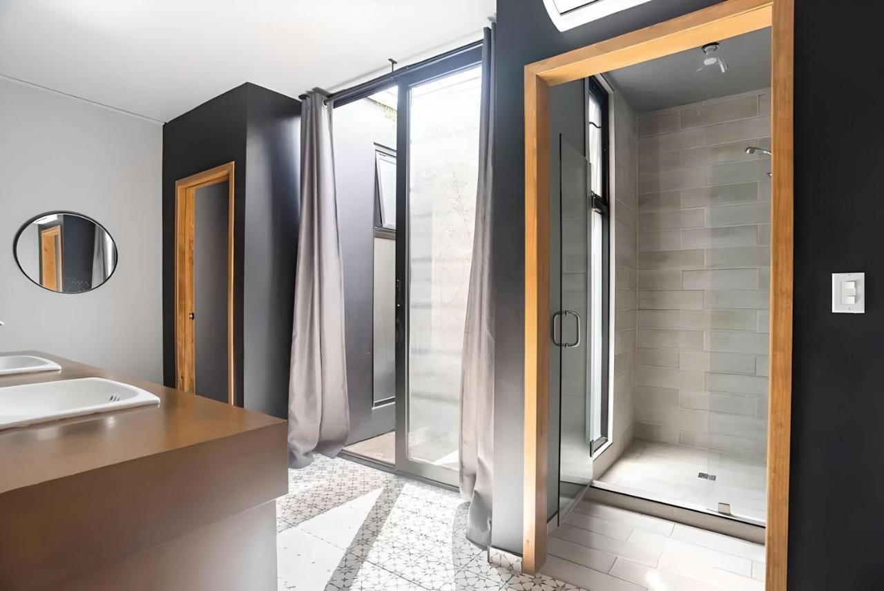 The Studios 22800 Ενσενάντα Εξωτερικό φωτογραφία